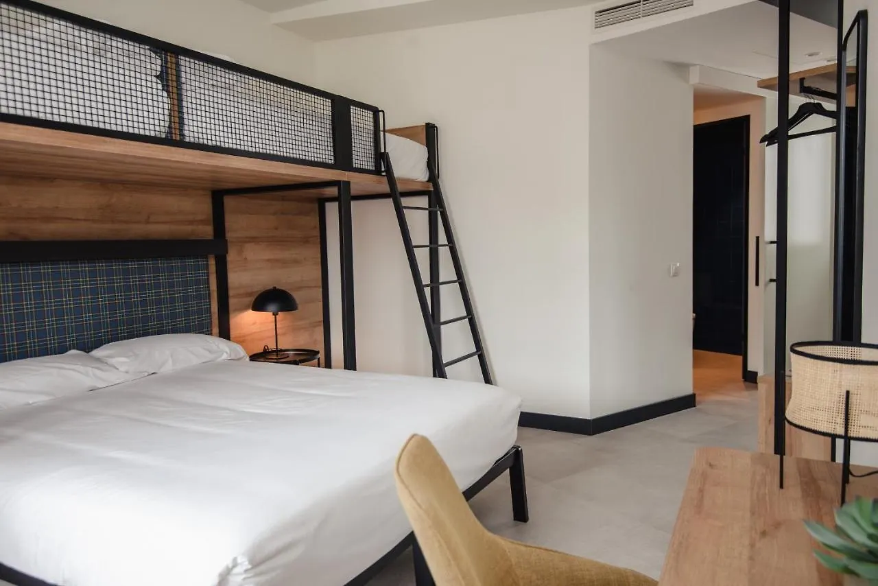 Latroupe La Granja Hostel Μπιλμπάο Ισπανία