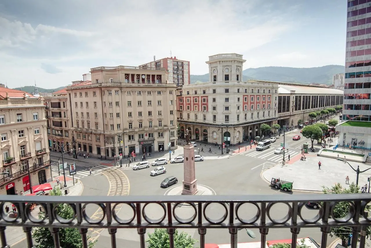 Latroupe La Granja Hostel Μπιλμπάο 0*,